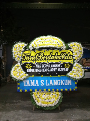Papan Bunga Duka di Tulang Bawang
